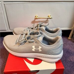 Under Armour Light Gray Athletic Sneakers- Women’s 11